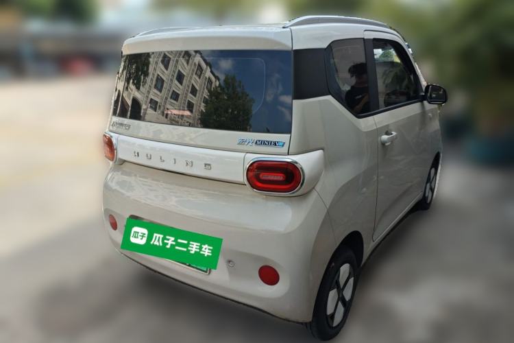 Used Wuling Hongguang MINIEV 2024 3rd Generation 215km Advanced Version Rear Right 45 Deg