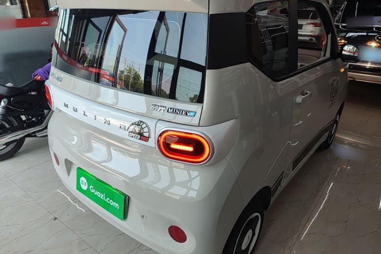 Used Wuling Hongguang MINIEV 2024 3rd Generation 215km Youth Edition Rear Right 45 Deg