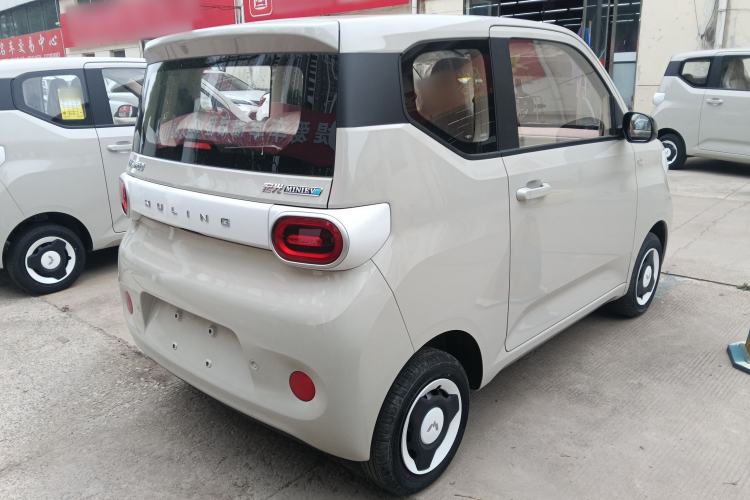 Used Wuling Hongguang MINIEV 2024 3rd Generation 215km Youth Edition Rear Right 45 Deg