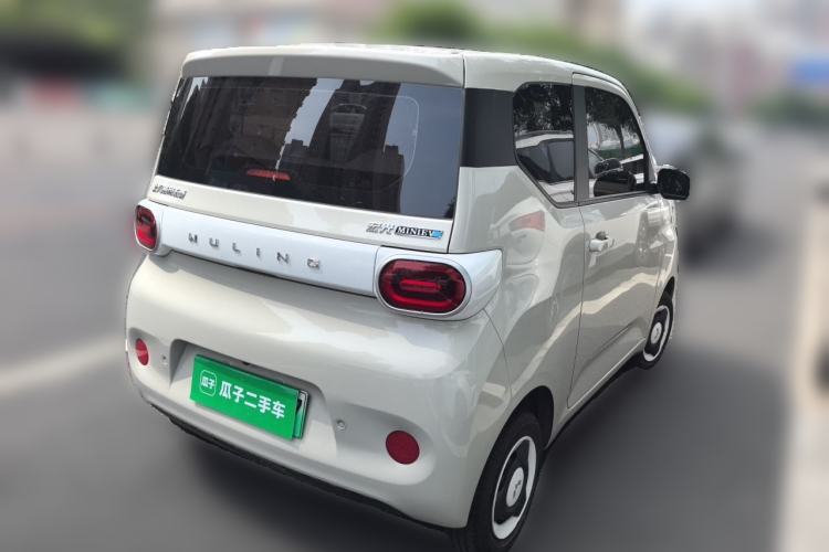 Used Wuling Hongguang MINIEV 2024 3rd Generation 215km Youth Edition Rear Right 45 Deg