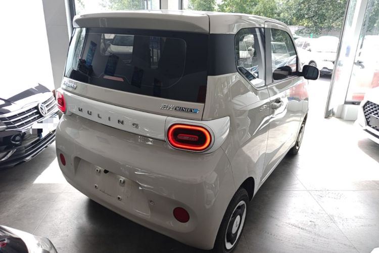 Used Wuling Hongguang MINIEV 2024 3rd Generation 215km Youth Edition Rear Right 45 Deg