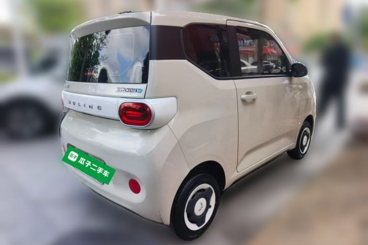 Used Wuling Hongguang MINIEV 2024 3rd Generation 215km Youth Edition Rear Right 45 Deg