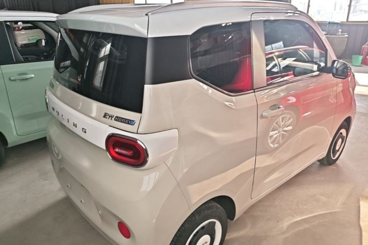 Used Wuling Hongguang MINIEV 2024 3rd Generation 170 km Rear Right 45 Deg