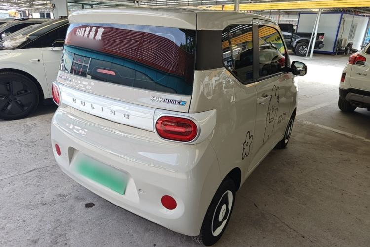 Used Wuling Hongguang MINIEV 2024 3rd Generation 215km Youth Edition Rear Right 45 Deg