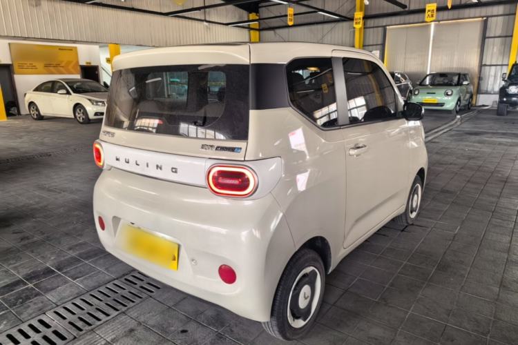 Used Wuling Hongguang MINIEV 2024 3rd Generation 215km Advanced Version Rear Right 45 Deg