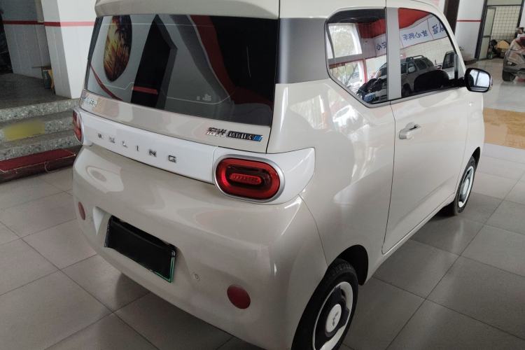 Used Wuling Hongguang MINIEV 2024 3rd Generation 215km Youth Edition Rear Right 45 Deg