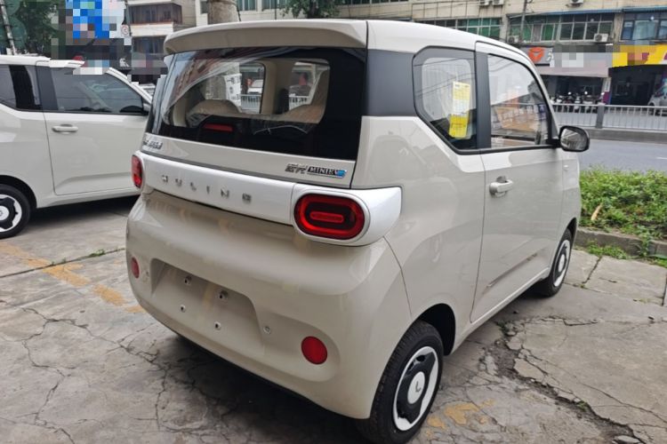 Used Wuling Hongguang MINIEV 2024 3rd Generation 215km Youth Edition Rear Right 45 Deg