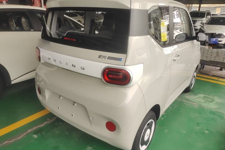 Used Wuling Hongguang MINIEV 2024 3rd Generation 215km Youth Edition Rear Right 45 Deg