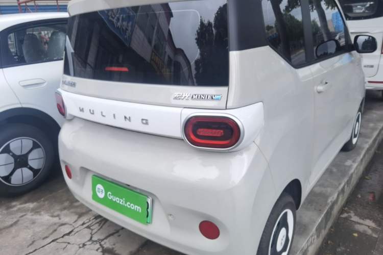 Used Wuling Hongguang MINIEV 2024 3rd Generation 215km Youth Edition Rear Right 45 Deg