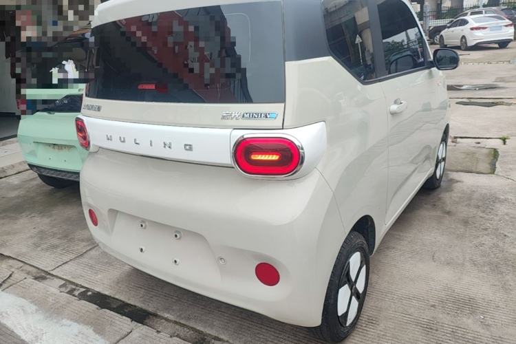 Used Wuling Hongguang MINIEV 2024 3rd Generation 215km Advanced Version Rear Right 45 Deg