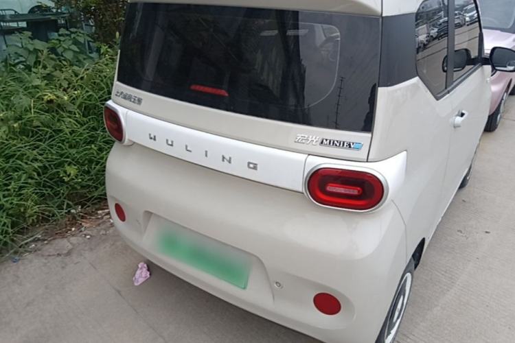 Used Wuling Hongguang MINIEV 2024 3rd Generation 215km Youth Edition Rear Right 45 Deg