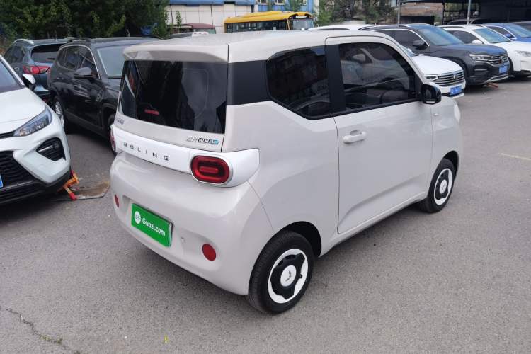 Used Wuling Hongguang MINIEV 2024 3rd Generation 215km Youth Edition Rear Right 45 Deg