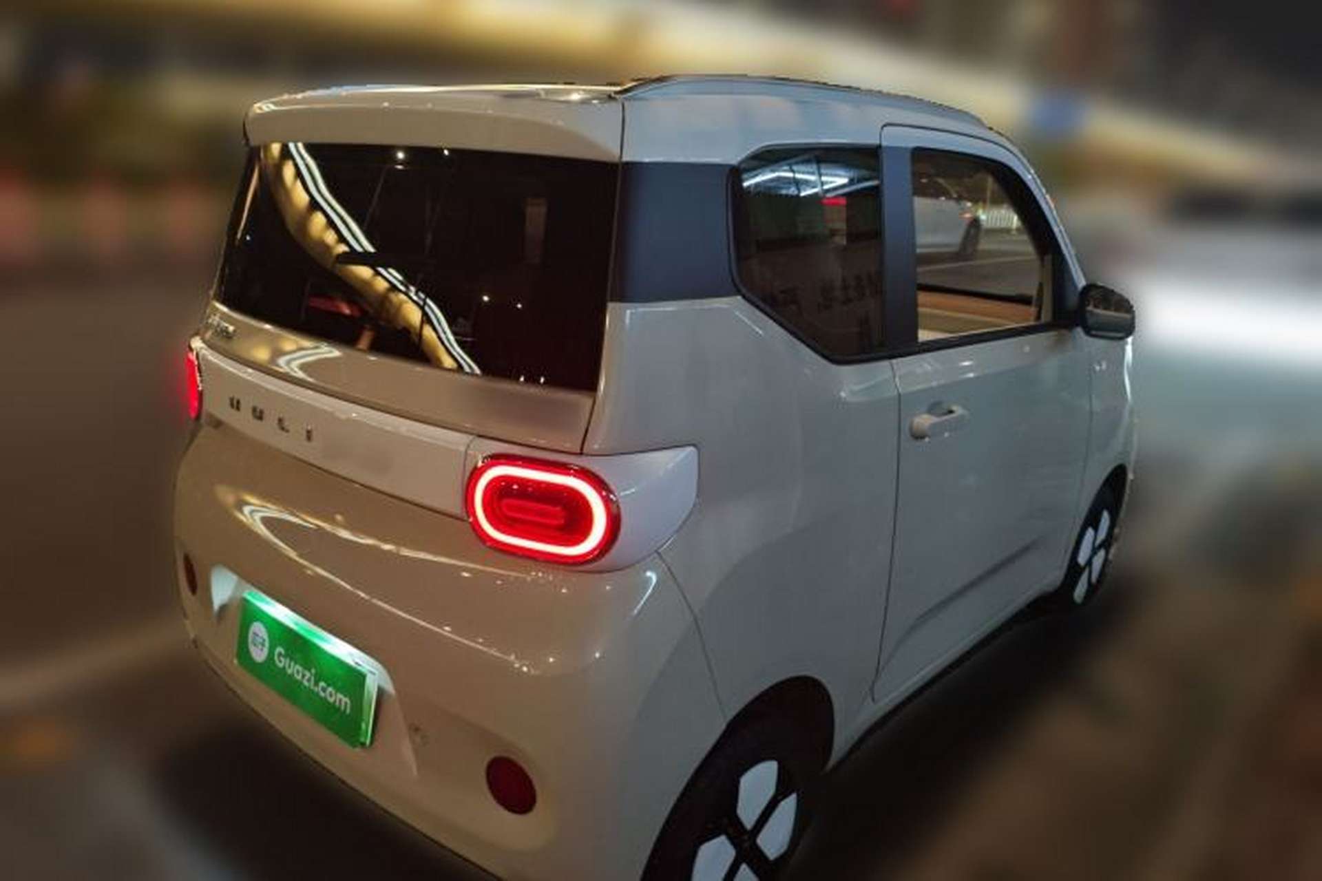 Used Wuling Hongguang MINIEV 2024 3rd Generation 215km Advanced Version Rear Right 45 Deg