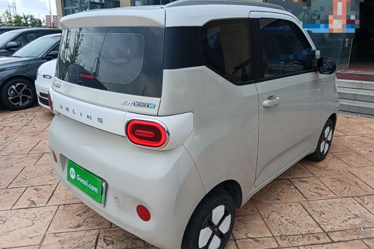 Used Wuling Hongguang MINIEV 2024 3rd Generation 215km Advanced Version Rear Right 45 Deg