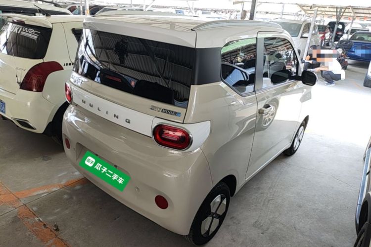 Used Wuling Hongguang MINIEV 2024 3rd Generation 215km Advanced Version Rear Right 45 Deg