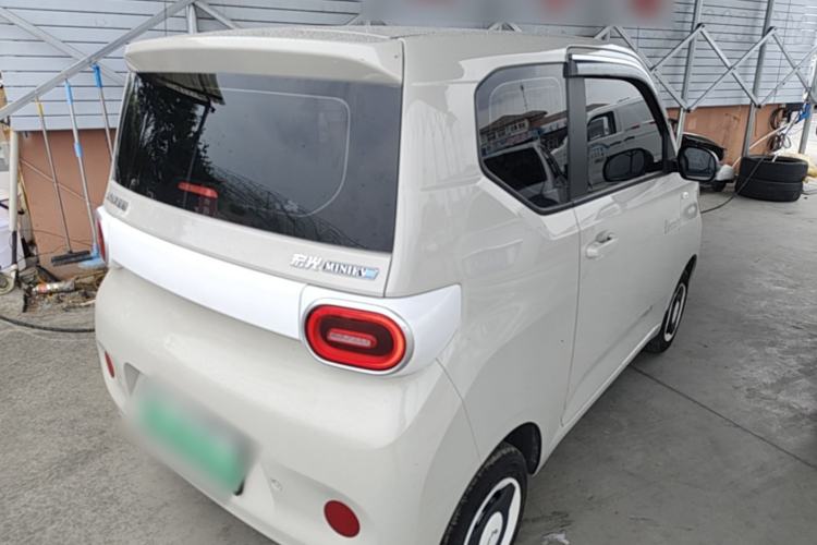 Used Wuling Hongguang MINIEV 2024 3rd Generation 215km Youth Edition Rear Right 45 Deg