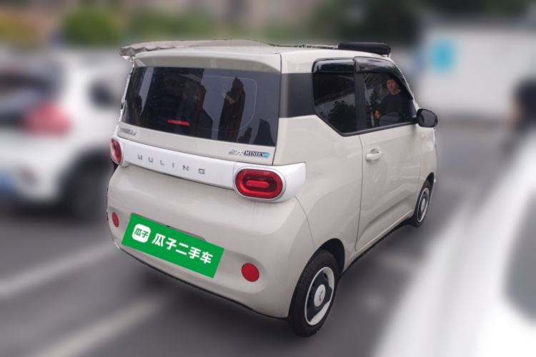 Used Wuling Hongguang MINIEV 2024 3rd Generation 215km Youth Edition Rear Right 45 Deg