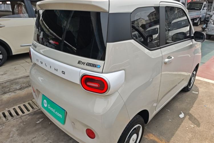 Used Wuling Hongguang MINIEV 2024 3rd Generation 215km Youth Edition Rear Right 45 Deg