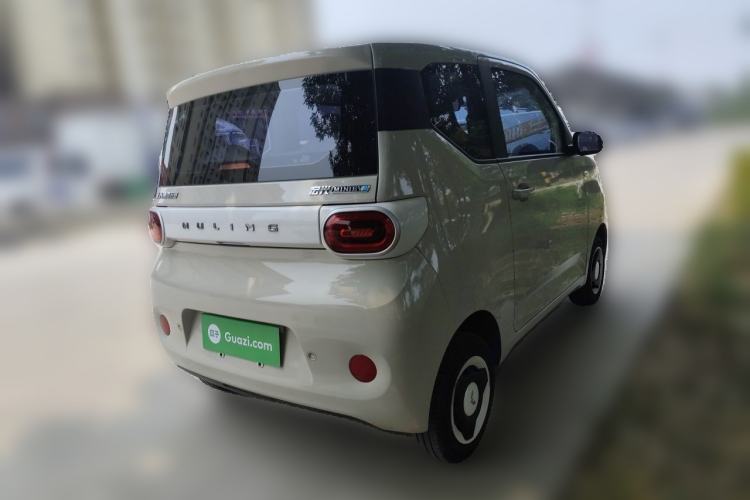 Used Wuling Hongguang MINIEV 2024 3rd Generation 215km Youth Edition Rear Right 45 Deg