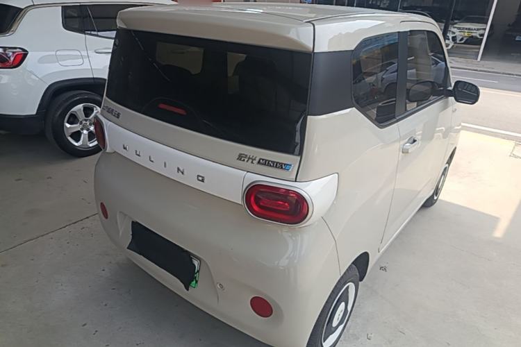 Used Wuling Hongguang MINIEV 2024 3rd Generation 215km Youth Edition Rear Right 45 Deg