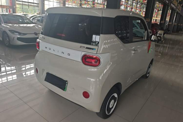 Used Wuling Hongguang MINIEV 2024 3rd Generation 215km Youth Edition Rear Right 45 Deg