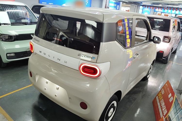 Used Wuling Hongguang MINIEV 2024 3rd Generation 215km Youth Edition Rear Right 45 Deg