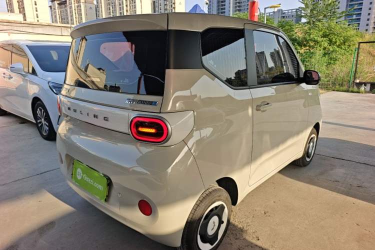 Used Wuling Hongguang MINIEV 2024 3rd Generation 215km Youth Edition Rear Right 45 Deg