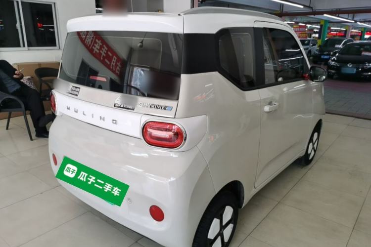 Used Wuling Hongguang MINIEV 2024 3rd Generation 215km Advanced Version Rear Right 45 Deg