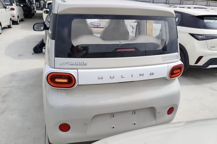 Used Wuling Hongguang MINIEV 2024 3rd Generation 215km Youth Edition Rear