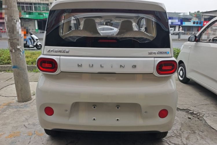 Used Wuling Hongguang MINIEV 2024 3rd Generation 215km Youth Edition Rear