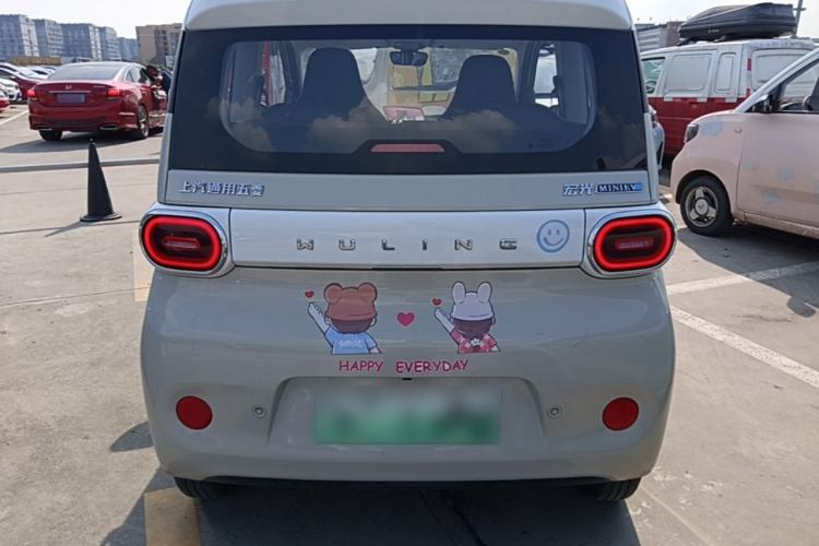 Used Wuling Hongguang MINIEV 2024 3rd Generation 120 km Rear