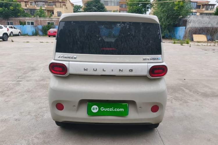 Used Wuling Hongguang MINIEV 2024 3rd Generation 215km Youth Edition Rear