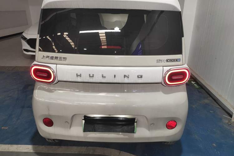 Used Wuling Hongguang MINIEV 2024 3rd Generation 215km Youth Edition Rear