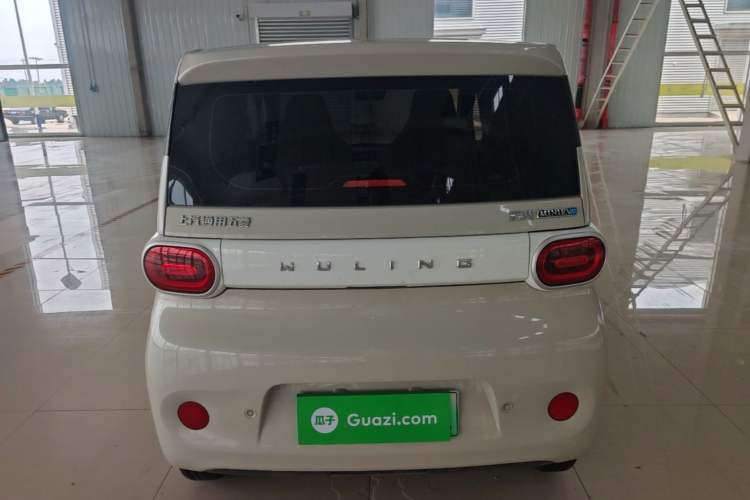 Used Wuling Hongguang MINIEV 2024 3rd Generation 215km Youth Edition Rear