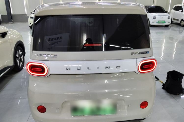 Used Wuling Hongguang MINIEV 2024 3rd Generation 215km Youth Edition Rear