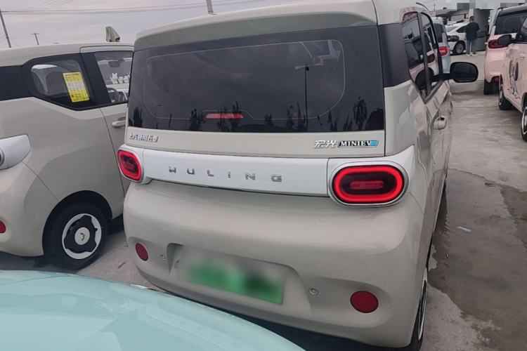Used Wuling Hongguang MINIEV 2024 3rd Generation 215km Youth Edition Rear