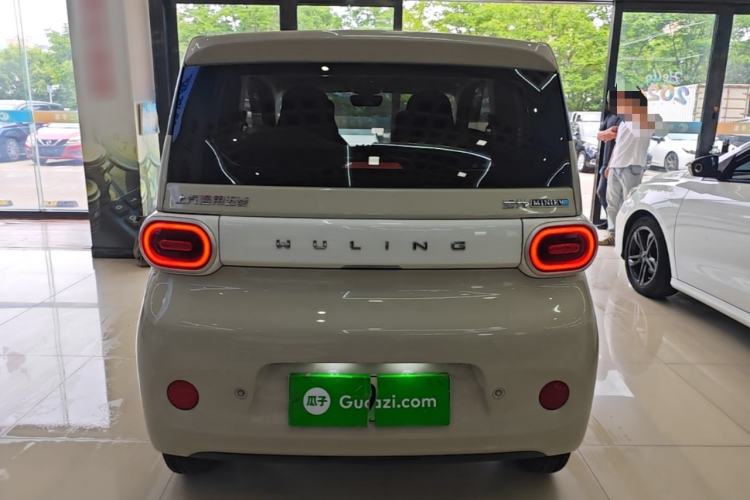 Used Wuling Hongguang MINIEV 2024 3rd Generation 215km Youth Edition Rear