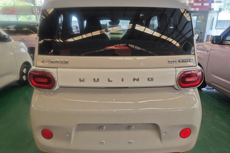 Used Wuling Hongguang MINIEV 2024 3rd Generation 170 km Rear
