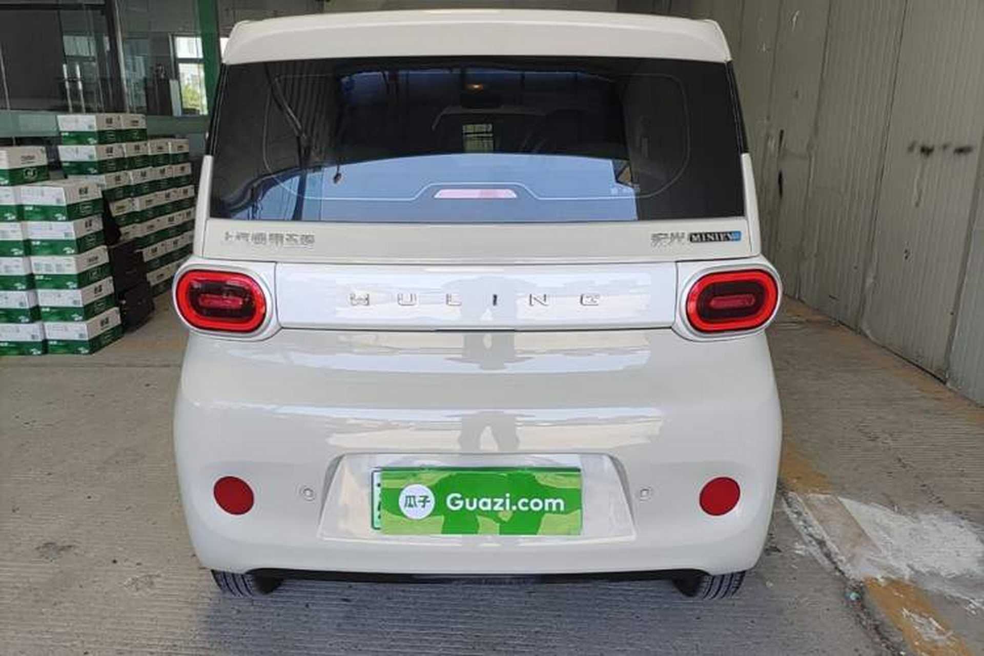 Used Wuling Hongguang MINIEV 2024 3rd Generation 215km Youth Edition Rear