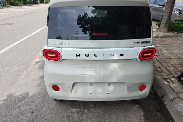 Used Wuling Hongguang MINIEV 2024 3rd Generation 215km Youth Edition Rear