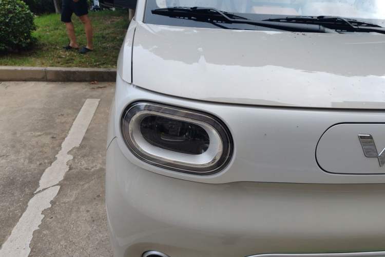 Used Wuling Hongguang MINIEV 2024 3rd Generation 215km Youth Edition Right Front Headlight