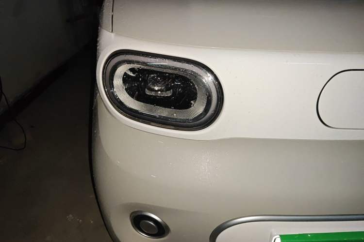 Used Wuling Hongguang MINIEV 2024 3rd Generation 215km Youth Edition Right Front Headlight