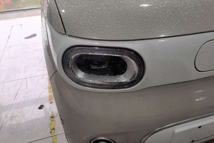 Used Wuling Hongguang MINIEV 2024 3rd Generation 215km Youth Edition Right Front Headlight
