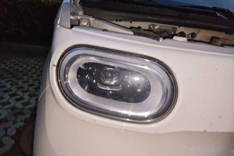 Used Wuling Hongguang MINIEV 2024 3rd Generation 215km Youth Edition Right Front Headlight