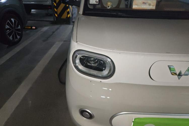 Used Wuling Hongguang MINIEV 2024 3rd Generation 215km Youth Edition Right Front Headlight