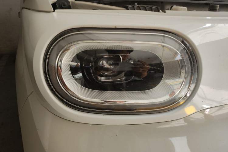 Used Wuling Hongguang MINIEV 2024 3rd Generation 215km Youth Edition Right Front Headlight