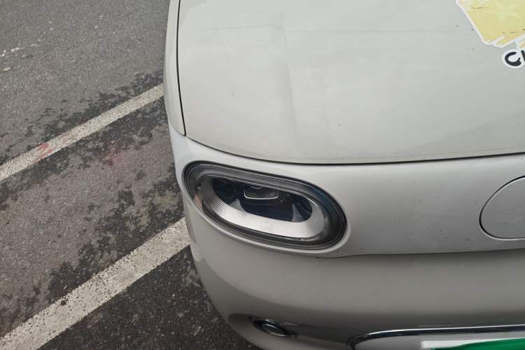 Used Wuling Hongguang MINIEV 2024 3rd Generation 215km Advanced Version Right Front Headlight
