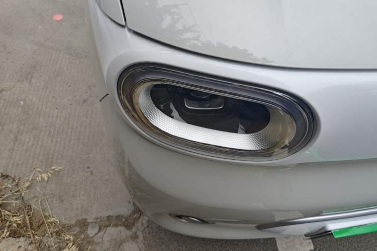 Used Wuling Hongguang MINIEV 2024 3rd Generation 215km Youth Edition Right Front Headlight
