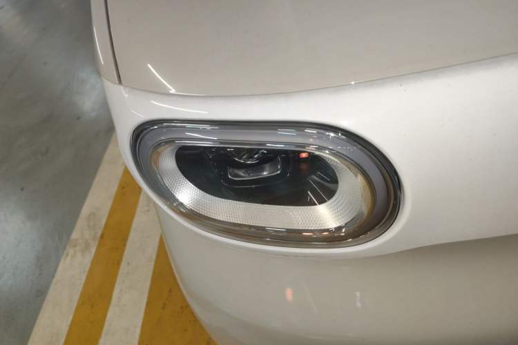 Used Wuling Hongguang MINIEV 2024 3rd Generation 215km Youth Edition Right Front Headlight
