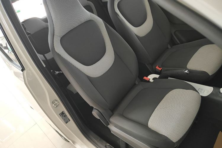 Used Wuling Hongguang MINIEV 2024 3rd Generation 215km Youth Edition Right Front Seat